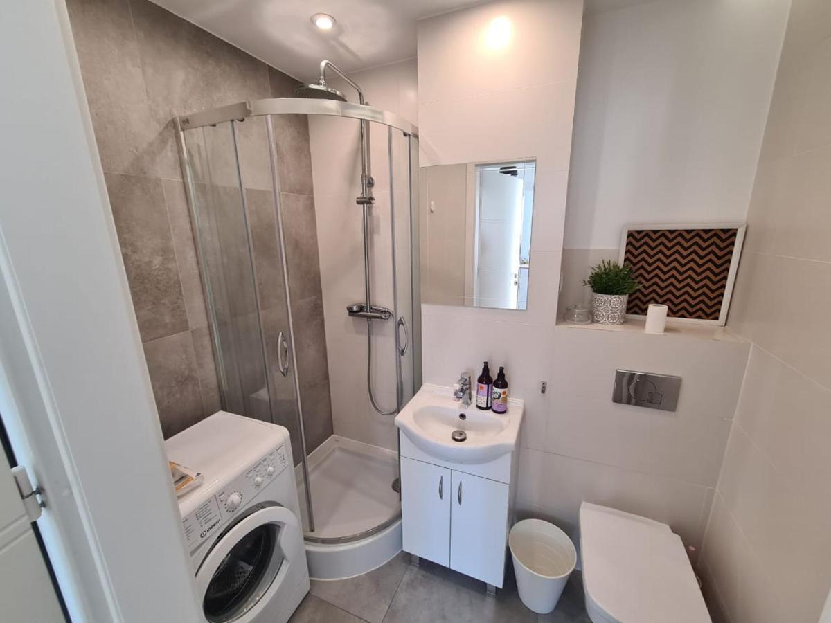 Krolewska Centrum Apartament 4X Варшава Екстериор снимка