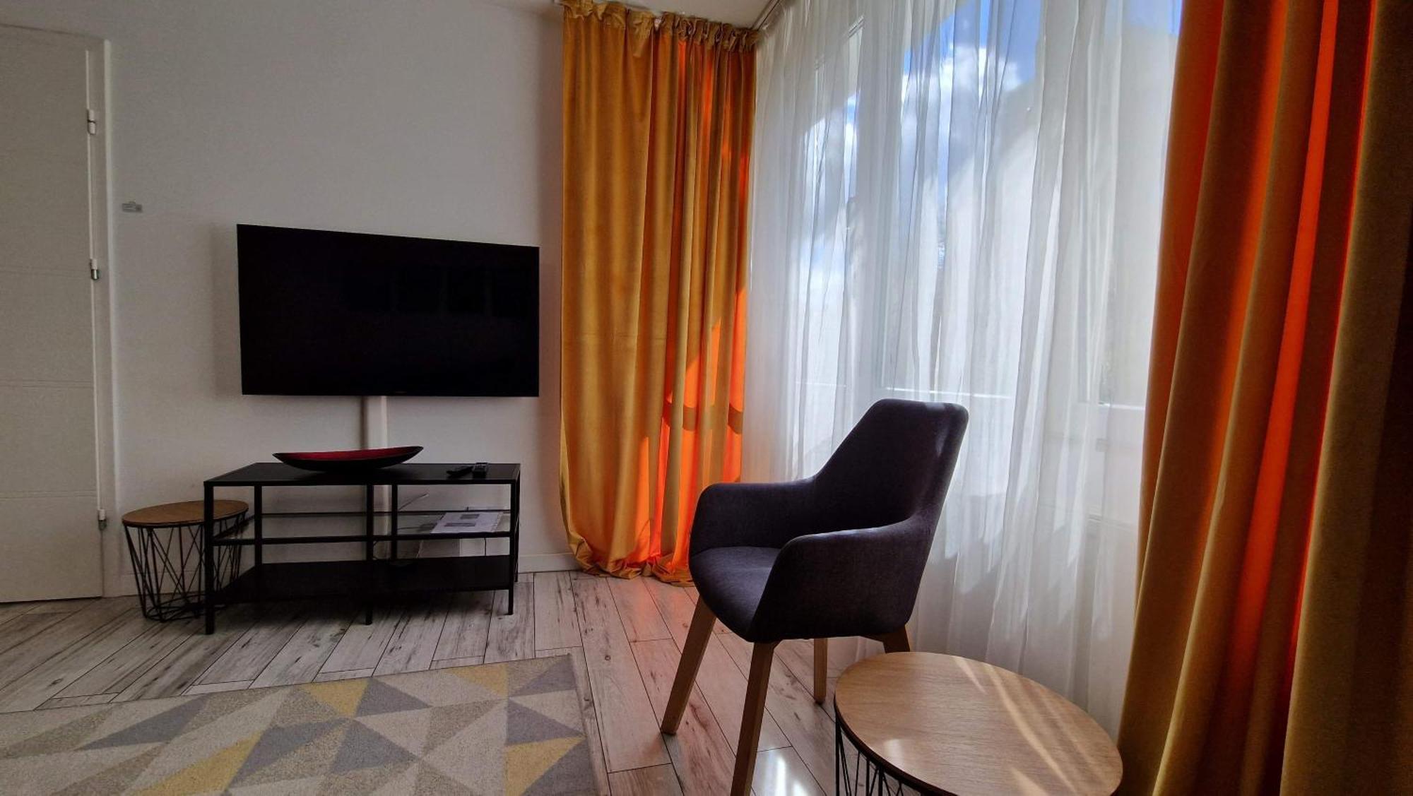 Krolewska Centrum Apartament 4X Варшава Екстериор снимка